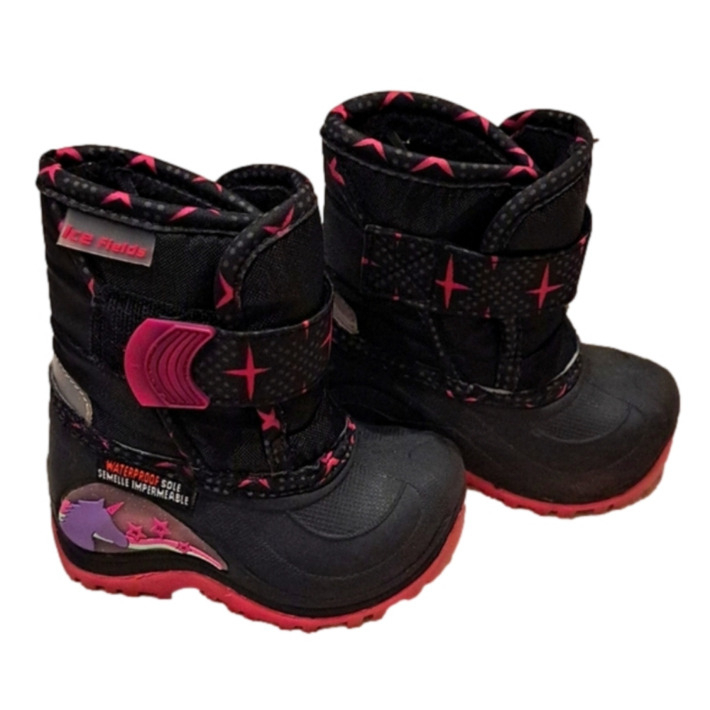 Light-up winter snow boots waterproof toddler/baby size 5 pink black unicorn 🦄